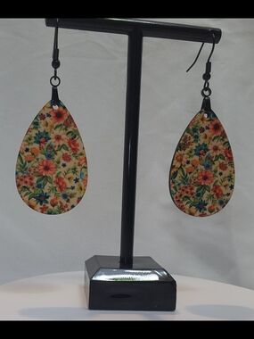 Floral Teardrop Dangle Earrings - Multicolor